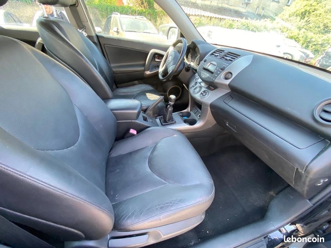 Toyota Rav-4 III 2.2 D 4WD 136CH GARANTIE 12 MOIS (image 15)