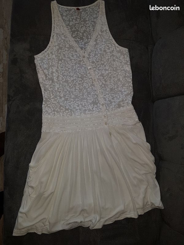 Robe "Miss Captain" T34 (image 1)