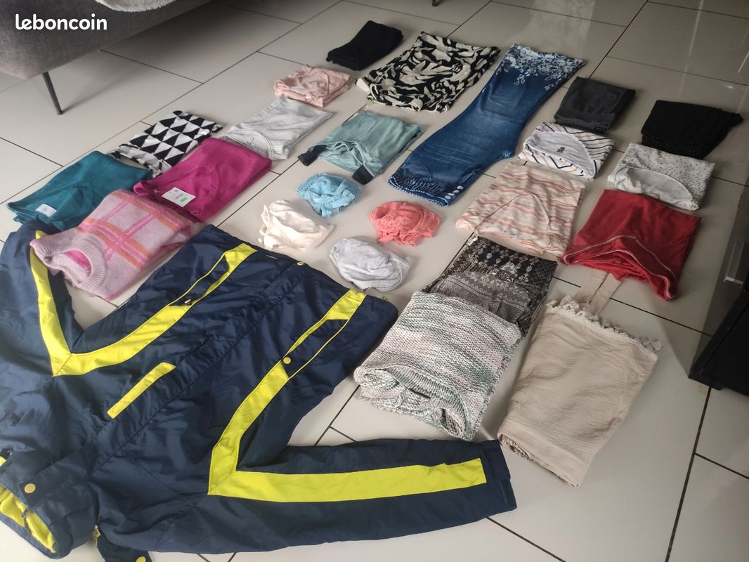 Lot De 400 Vêtements Adultes Neufs Avec étiquettes - Taille Unique, Unisexe - Styles Variés (t-shirts, Pulls, Jupes, Etc.)