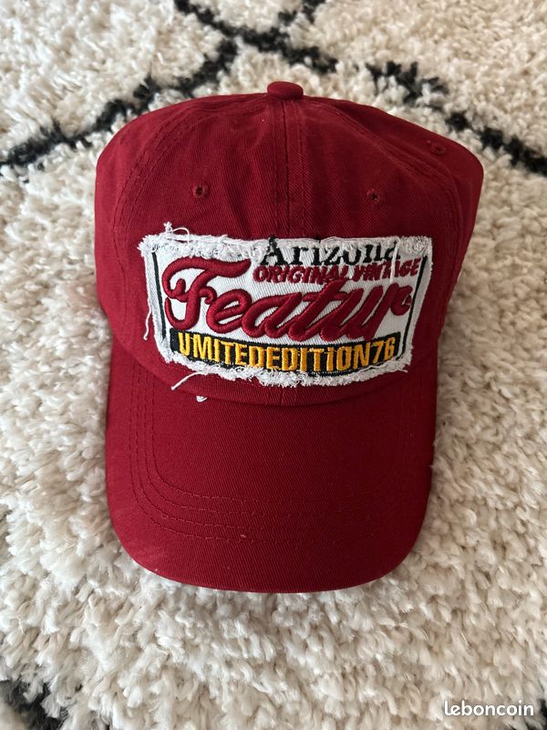 Casquette vintage rouge (image 1)