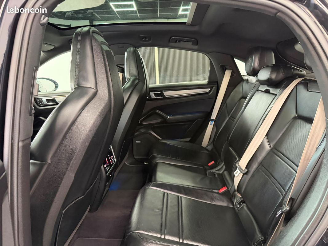 Porsche cayenne iii coupe 3.0 v6 e-hybrid 462 platinum edition tiptronic bva grosse configration (image 9)