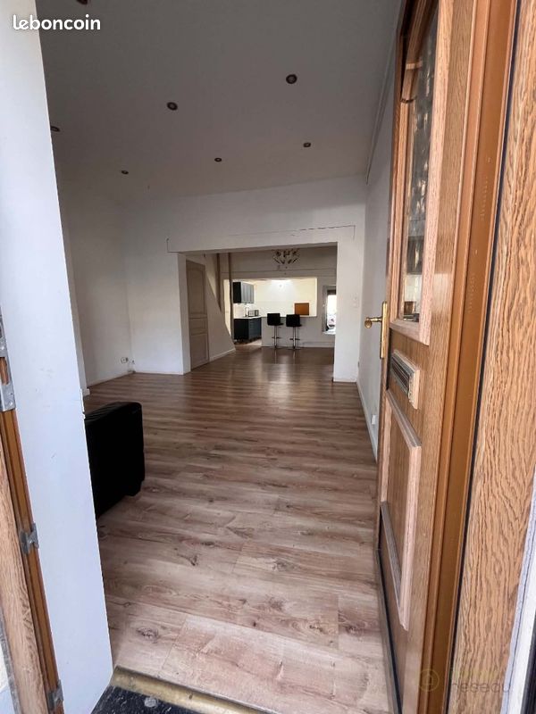 Maison 3 pièces 80 m² · à Louvroil · 80 m² · 70 000 €