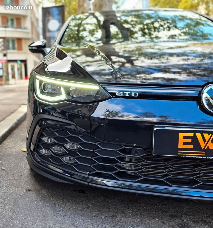VOLKSWAGEN GOLF 8 GTD - 2.0 TDI 200ch - DSG7 - FULL OPTIONS (Boule d'attelage, Android auto & Apple CarPlay, HUD) (image 20)