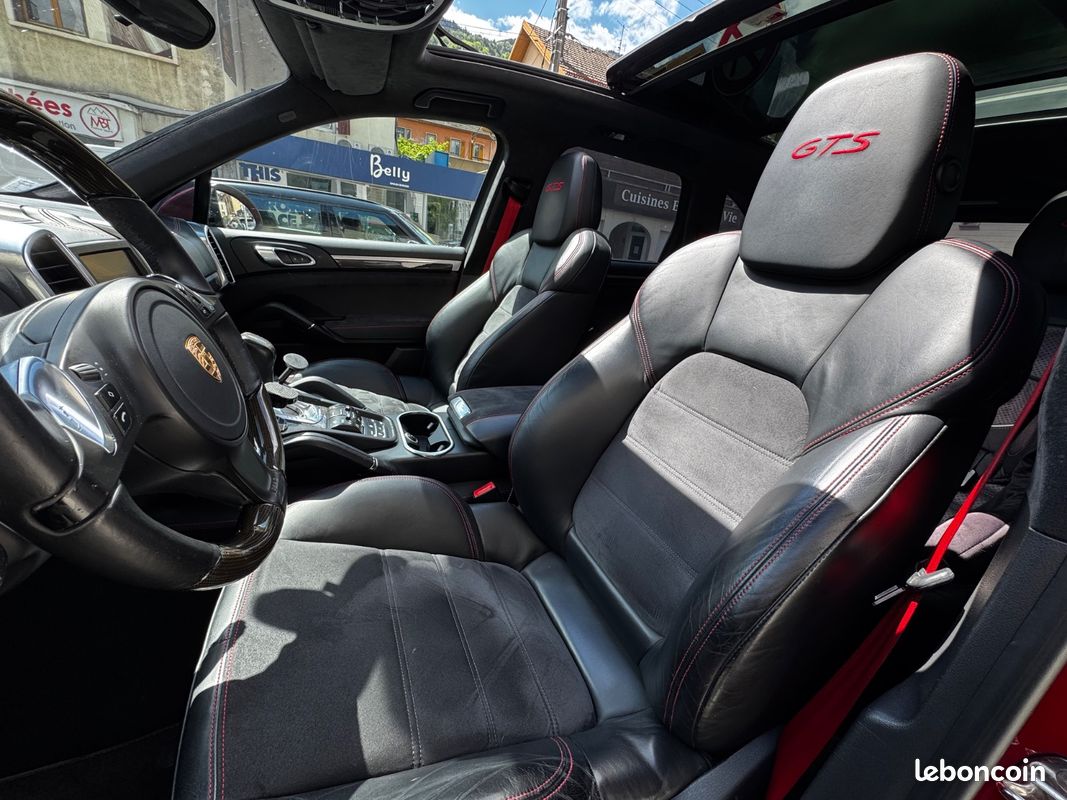 PORSCHE CAYENNE 4.8 V8 GTS Tiptronic S (image 10)