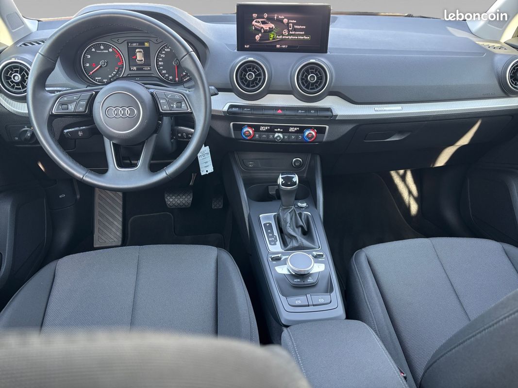 AUDI Q2 35 TFSI 150 S tronic 7 Design (image 15)