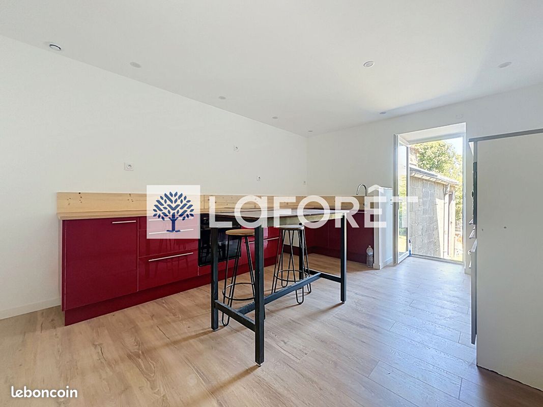 Maison 6 pièces 131 m² · à L'Absie · 131 m² · 159 490 €
