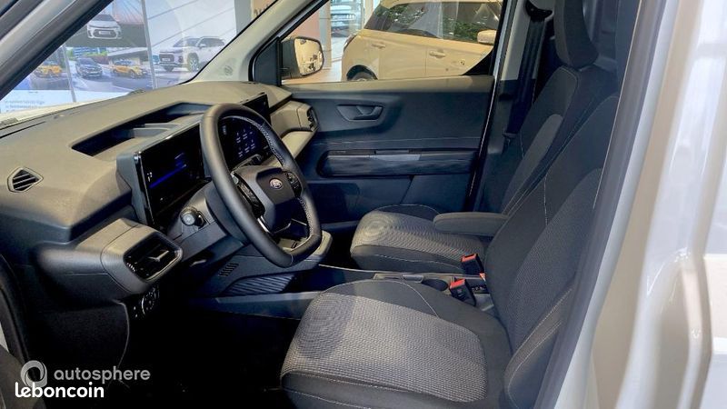 Ford Transit Courier Véhicule utilitaire ou Société Electrique 100 kW 136ch batterie 54 kWh Trend (image 12)