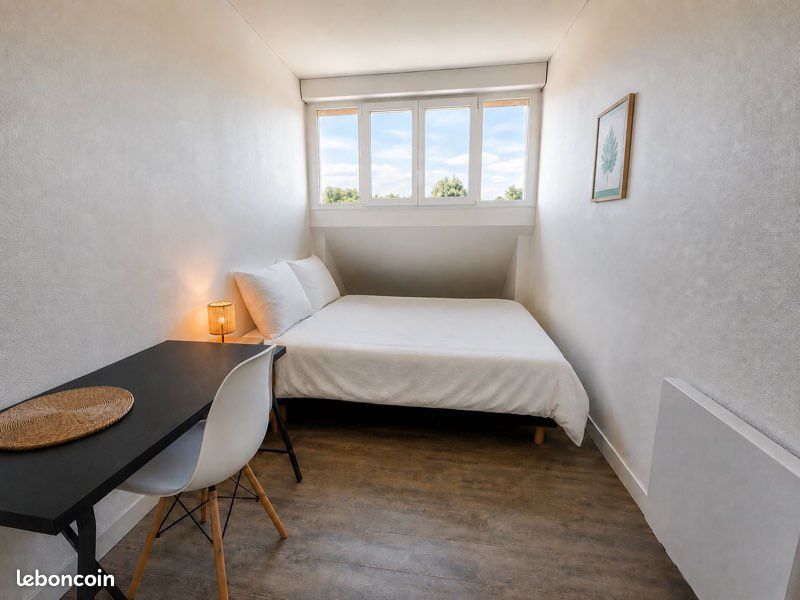 Appartement 1 pièce 14 m² · à Lorient · 14 m² · 420 €