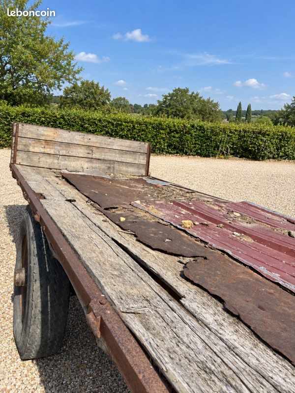 Remorque agricole ancienne plateau bois 350 (image 2)