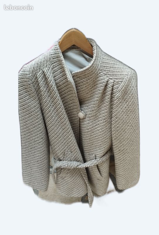 Veste femme en laine (image 1)