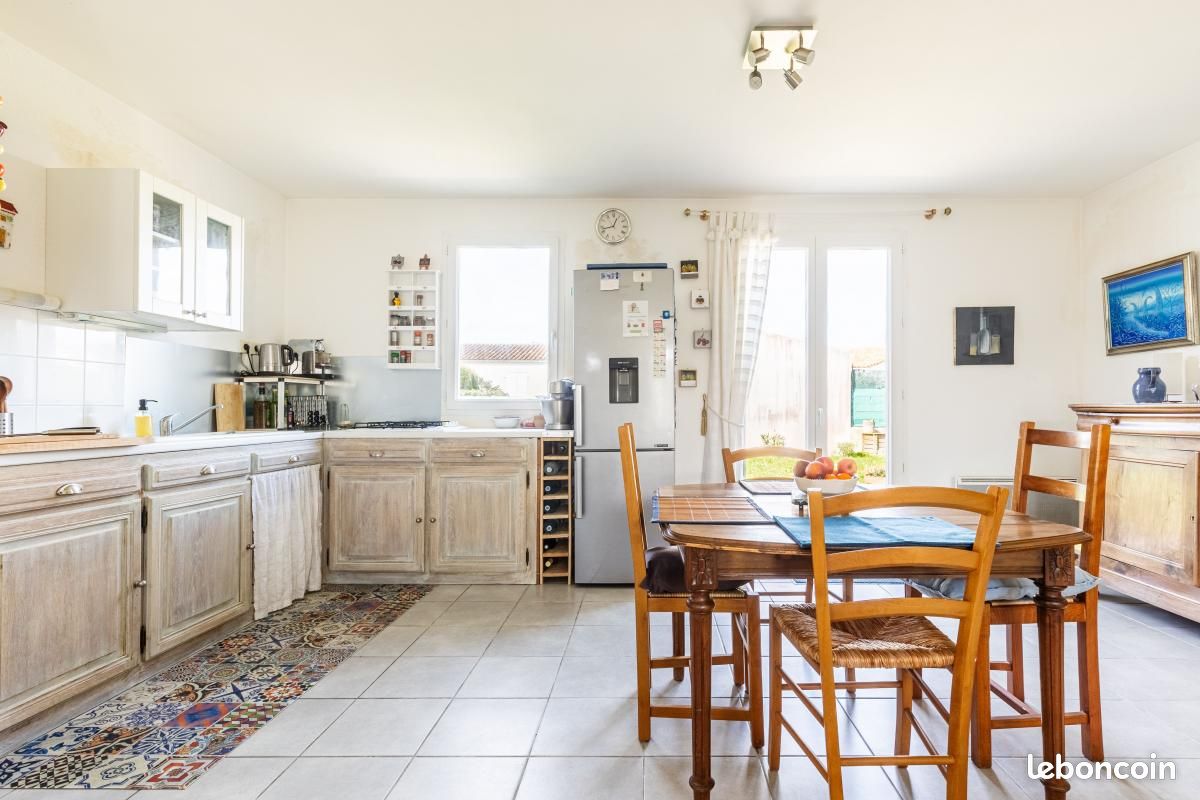 Maison 4 pièces 78 m² - Saint-Pierre-d'Oléron 17310 (image principale 3)