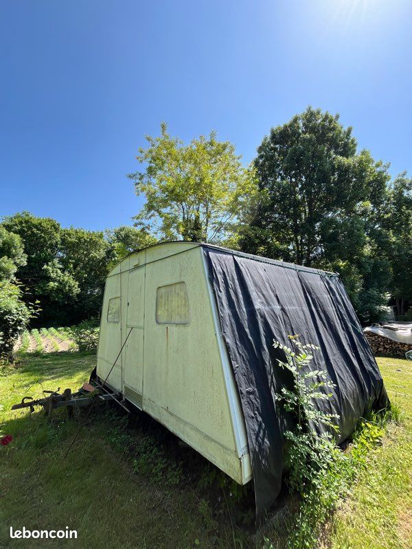 Caravane ancienne - modèle Rapido (image 9)