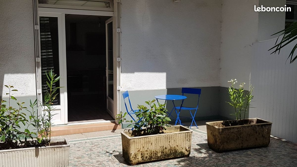 Appartement 1 pièce 22 m² · à Pau · 22 m² · 390 €