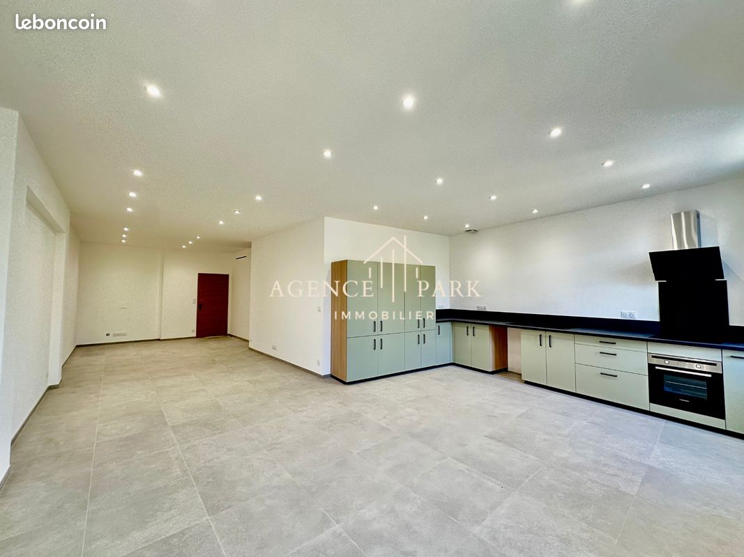 Appartement 4 pièces 116 m² · à Draguignan · 116 m² · 1 330 €