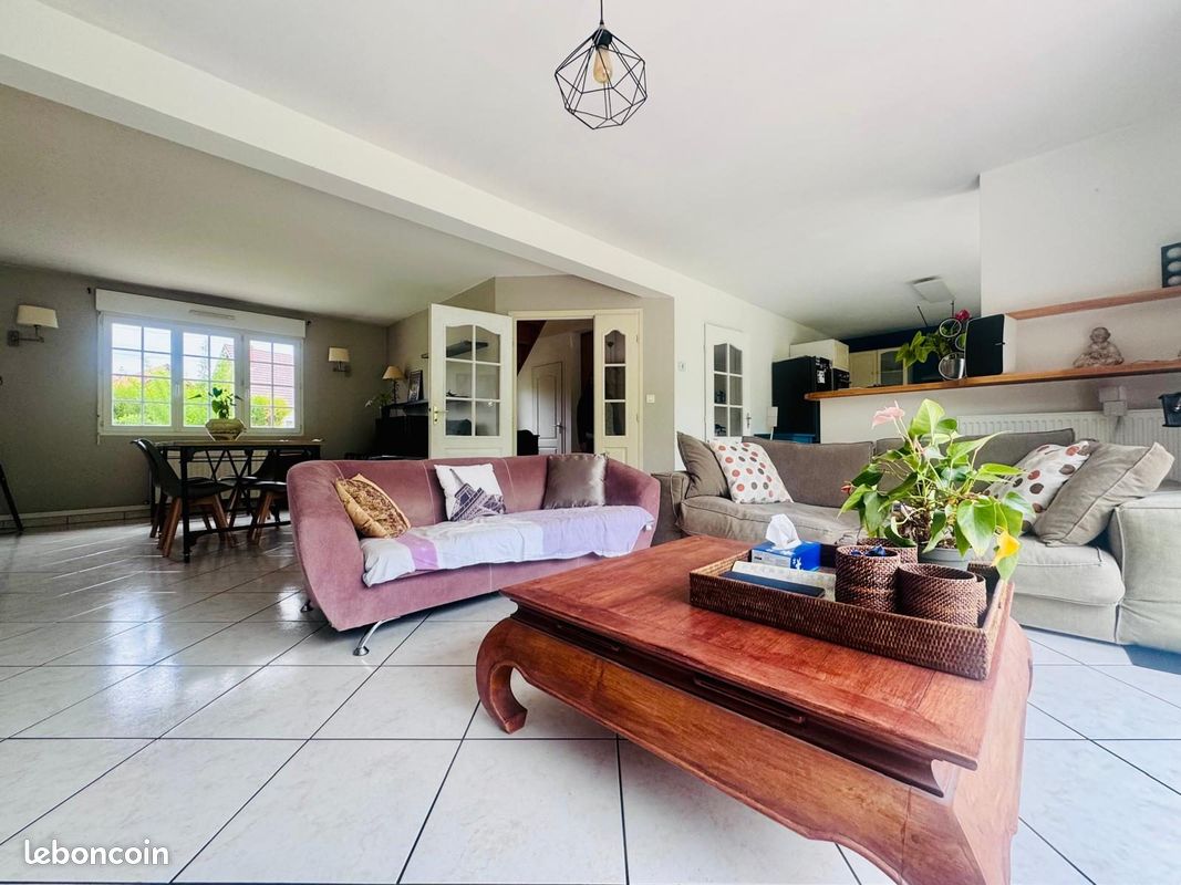 Maison 7 pièces 235 m² · à La Couture · 235 m² · 399 900 €