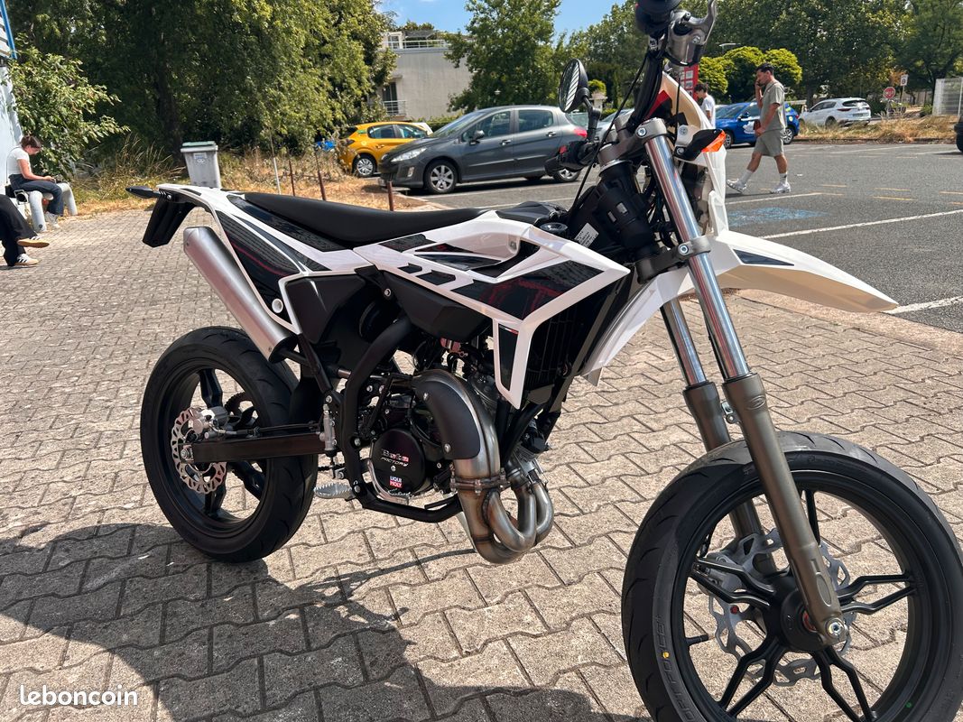 😉 beta-50 spm- moto 50 cc à boite – neuve/ garantie / faible km 1 km] 😉 (image 3)