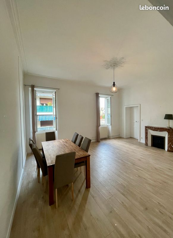 Maison 4 pièces 101 m² · à Nîmes · 101 m² · 1 250 €