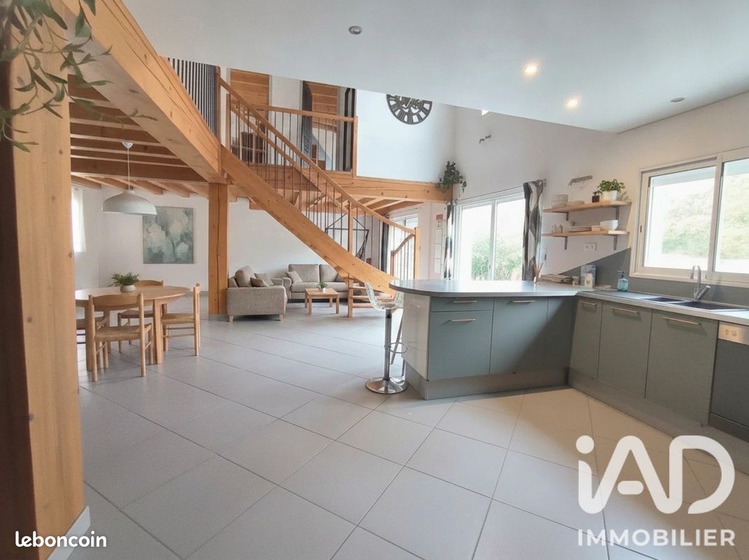 Maison 6 pièces 145 m² · à Bouguenais · 145 m² · 375 000 €