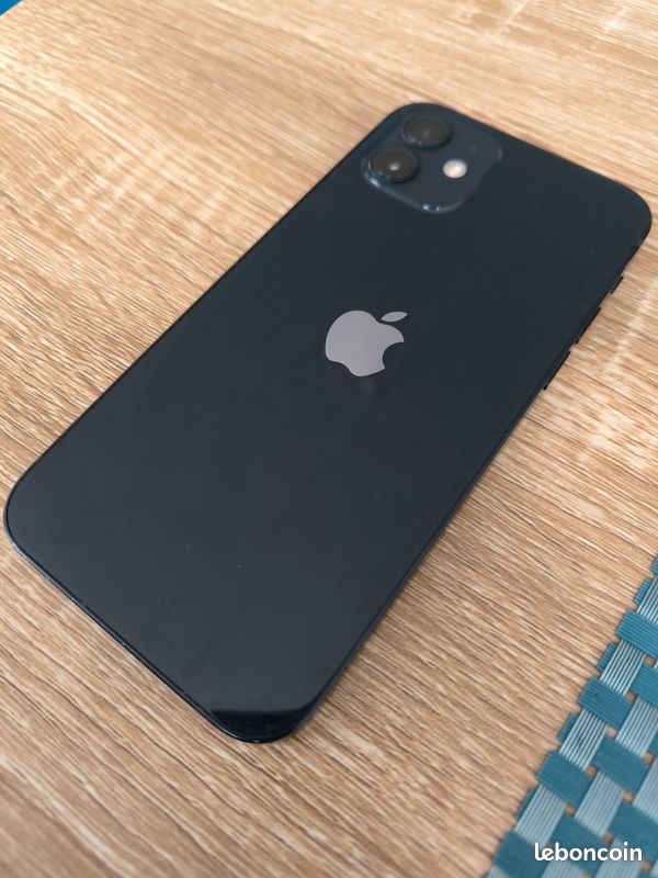 Vend iPhone 12 (image 3)