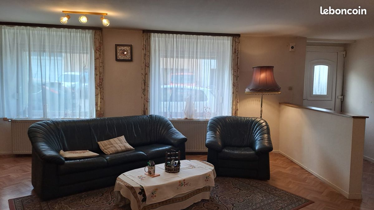 Maison 6 pièces 167 m² · à Hussigny-Godbrange · 167 m² · 195 000 €