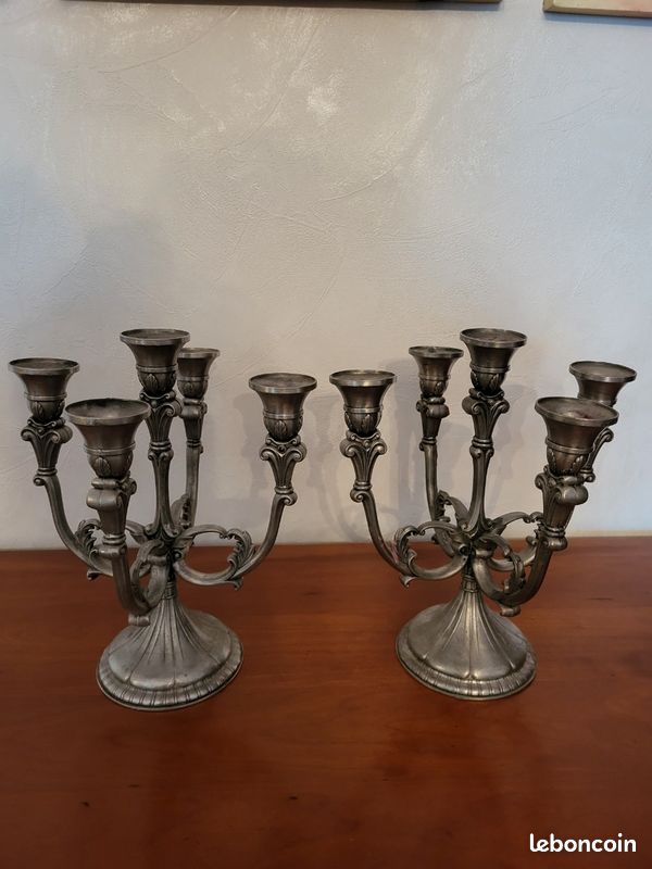 Chandeliers (image 1)
