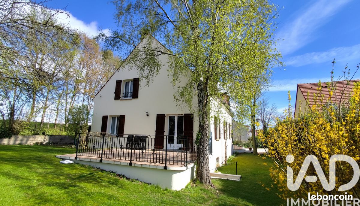 Maison 9 pièces 172 m² · à Écouen · 172 m² · 545 000 €