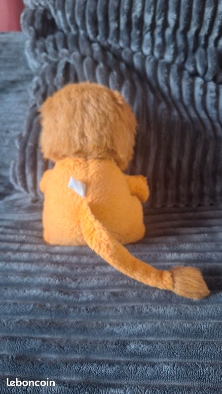Peluche mascotte publicitaire lion LCL tour de France Crédit