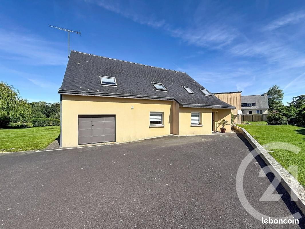Maison 10 pièces 287 m² · à Lannion · 287 m² · 449 000 €