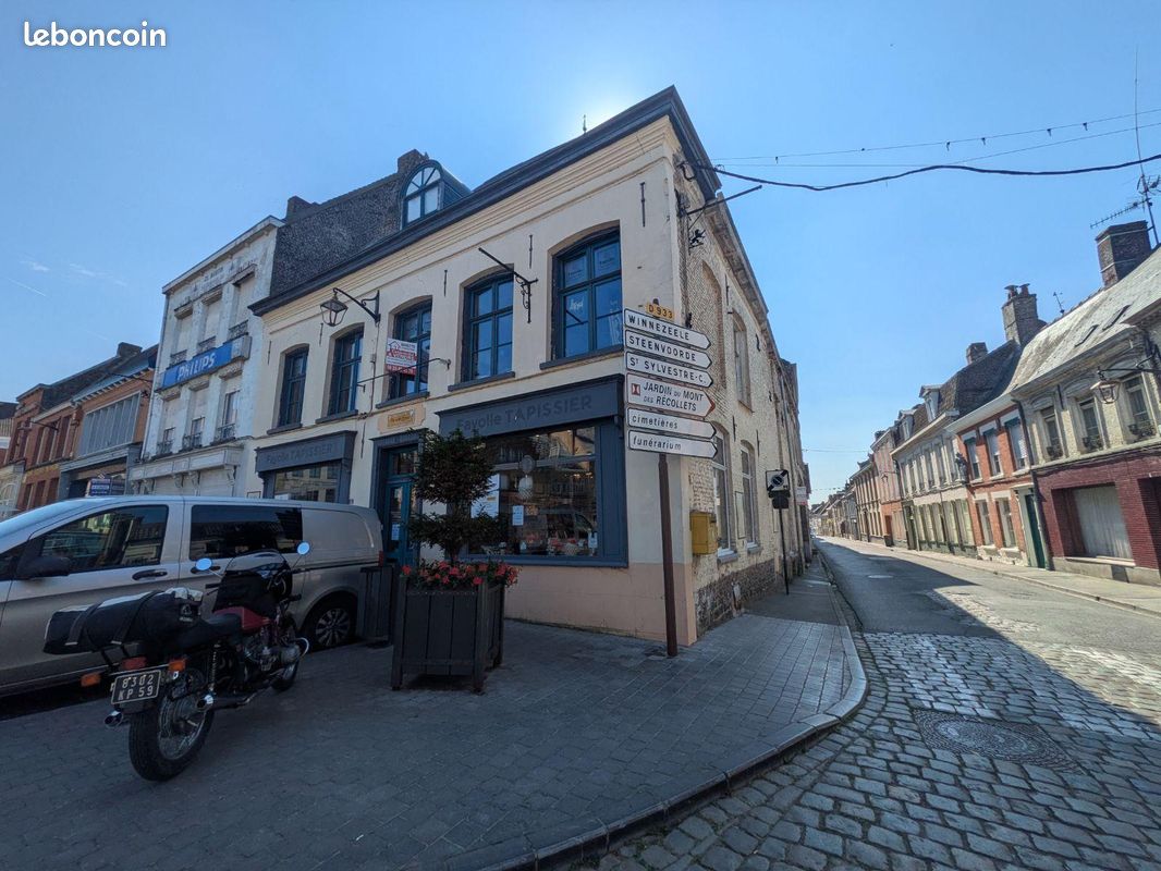 Maison 265 m² · à Cassel · 265 m² · 359 900 €