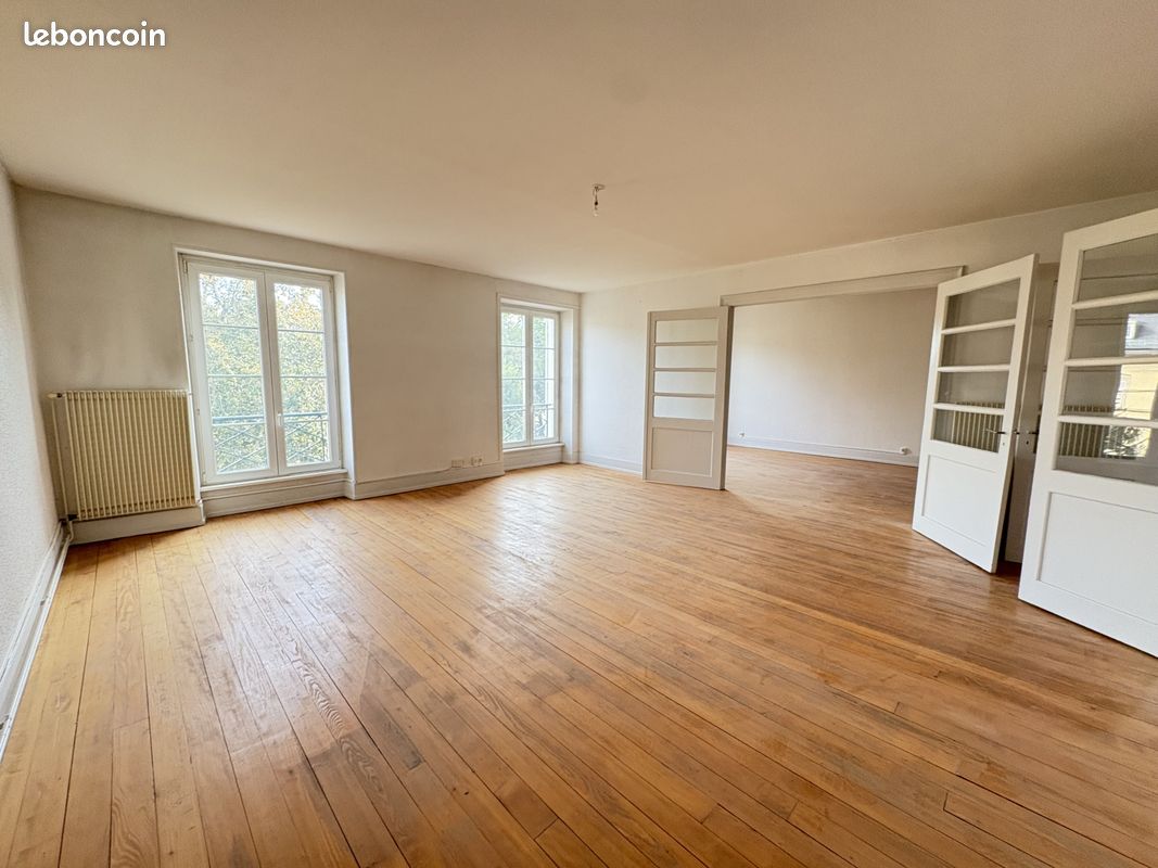 Appartement 3 pièces 102 m² · à Mulhouse · 102 m² · 735 €/mois