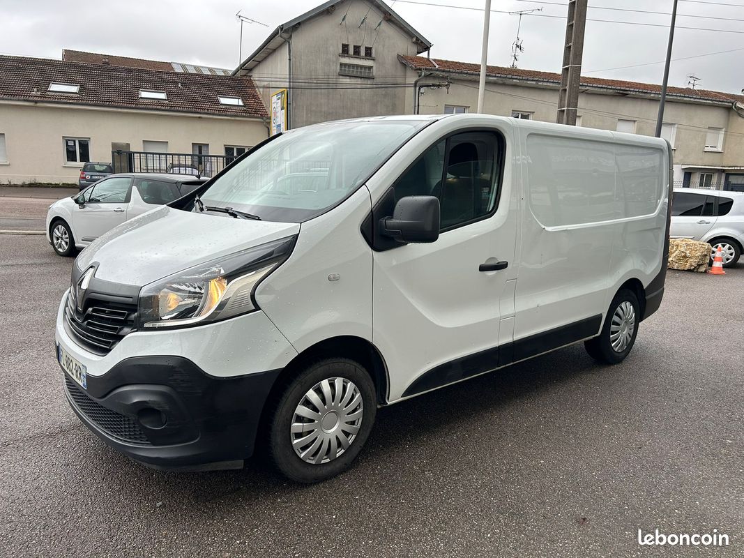Renault Trafic 1.6 dci 125cv boite 6 vitesse gps clim 169000kms ct ok garantie 12 mois 7908e ht (image 2)