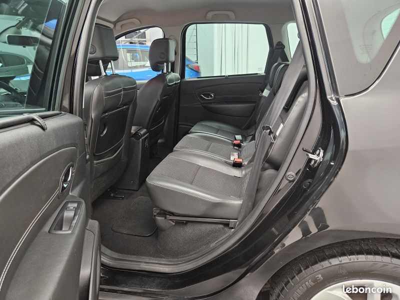 Renault SCENIC III Scénic III 1.6 dci 130 ch / GPS / Radar / Écran / Régulateur / (image 21)