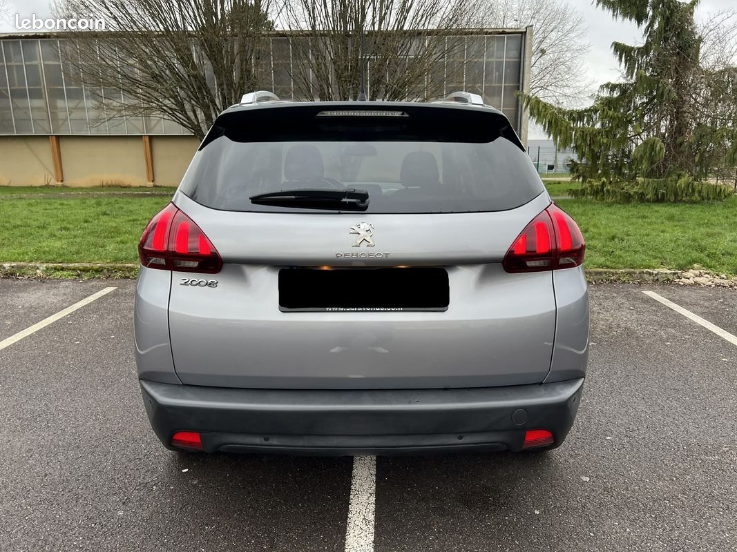 Peugeot 2008 1.5 BlueHDi 100ch S&S Active BVM5 (image 6)