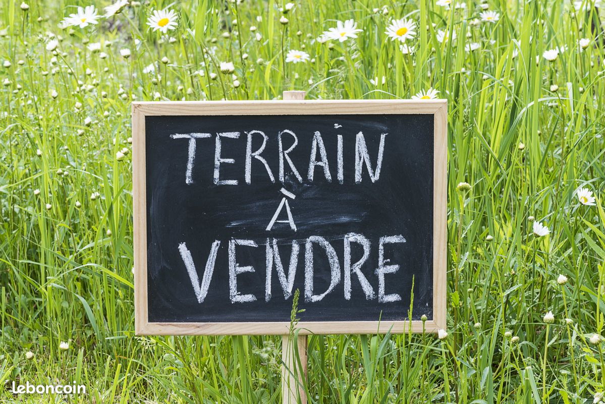 Terrain 434 m² · à Livry-Gargan · 434 m² · 216 000 €