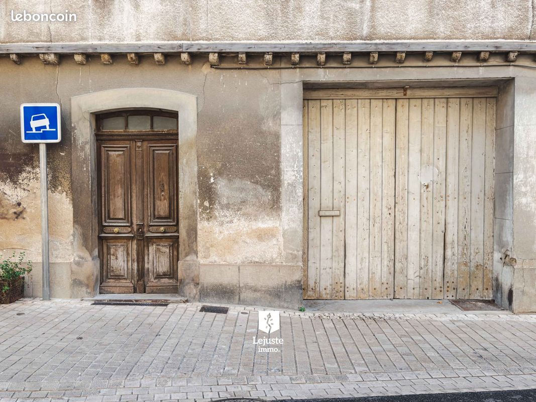 Maison 7 pièces 231 m² · à Castelnaudary · 231 m² · 150 000 €
