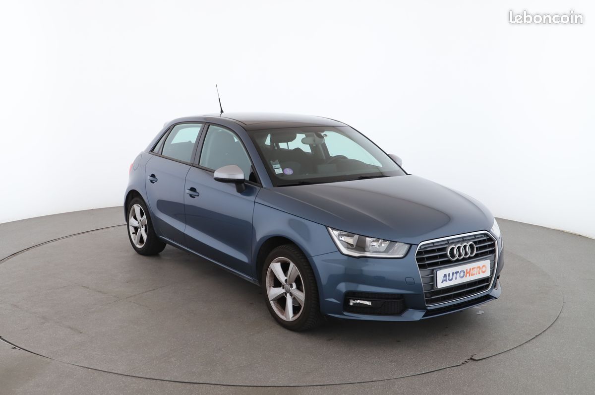 Audi A1 Sportback 1.0 TFSI Ultra Ambiente S Tronic 95 ch (image 4)