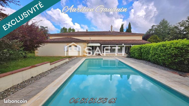 Maison 7 pièces 216 m²
