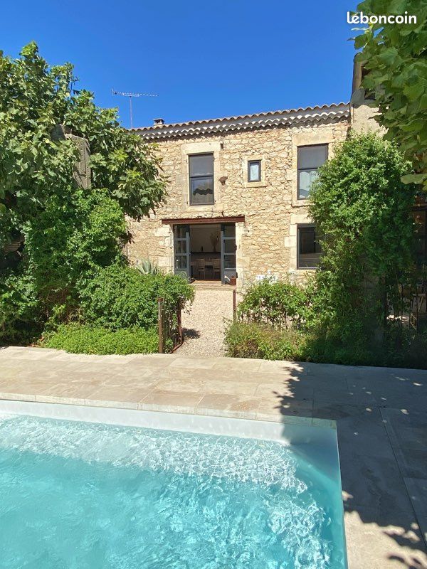 Maison 5 pièces 145 m² · à Jonquières-Saint-Vincent · 145 m² · 550 000 €