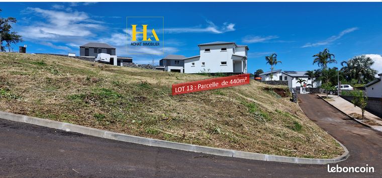 Terrain 440 m² SAINT DENIS