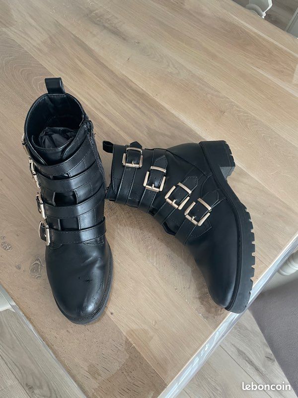 Bottines avec boucles River Island (image 3)
