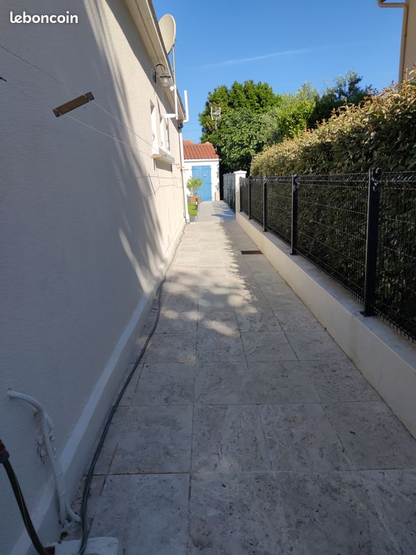 A 100 m de la plage, très jolie maisonnette avec préau et jardin (image 18)