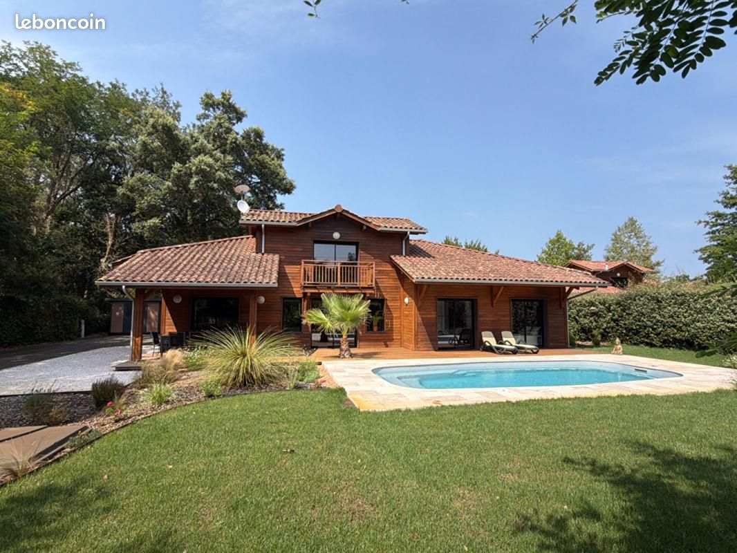 Maison 5 pièces 136 m² · à Messanges · 136 m² · 637 000 €