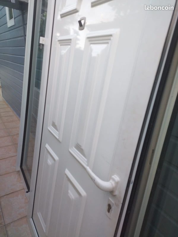 Porte aluminium design (image 1)