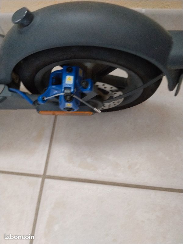 Trottinette électrique Xiaomi (image 2)