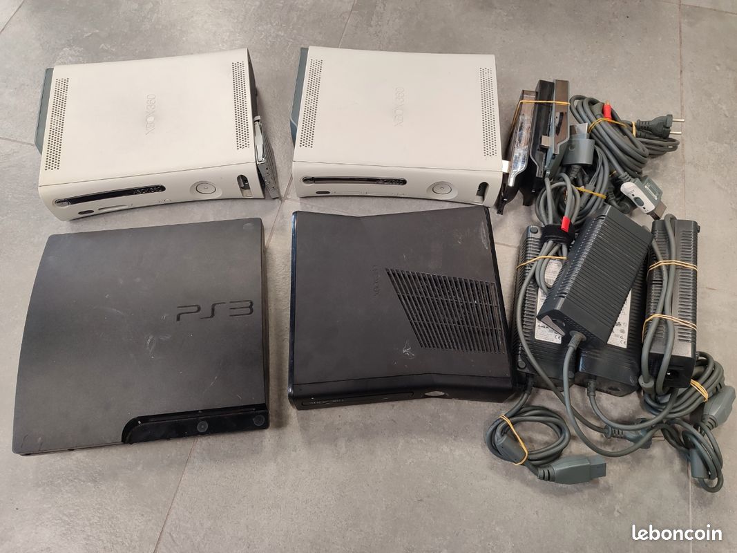 Lot de consoles pour pièces - Consoles