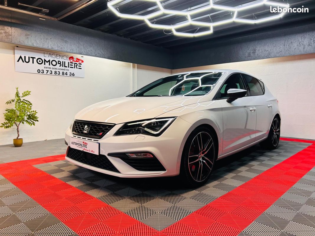 SEAT Leon Cupra 300 Phase 2 – 2.0 TSI 300 – Beats Audio – Garantie Cessible (image 1)
