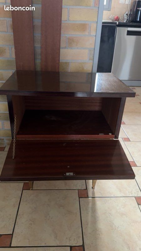 Don cadre de lit + table de nuit (image 1)