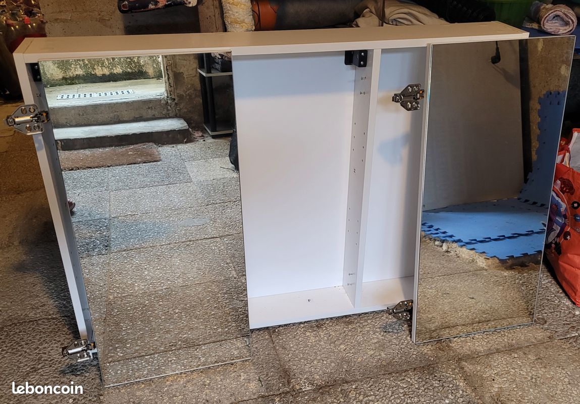 Armoire salle de bain 3 miroirs blanche (image 1)
