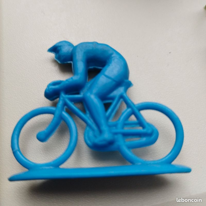 16 coureurs cyclistes petits vélos avant 1950 vélo peint Cofalu 6