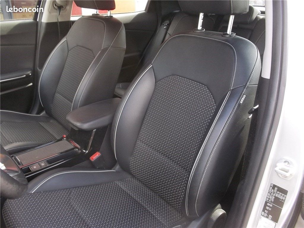 Kia Xceed 1.0L T-GDI 120 CH BVM6 ISG Active (image 10)